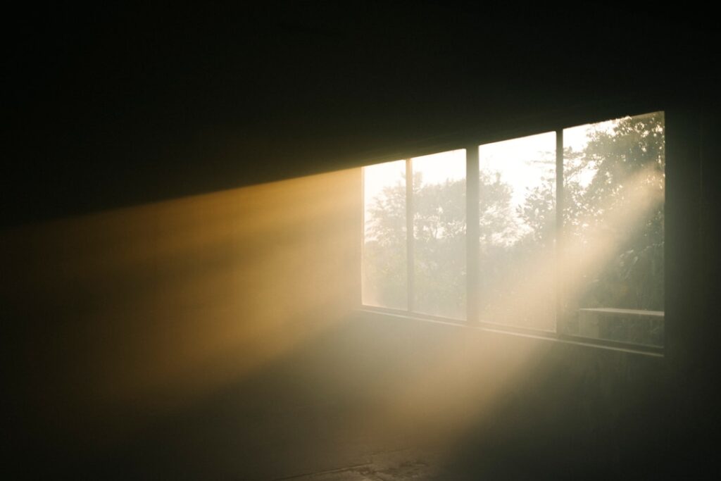 white window curtain during daytime