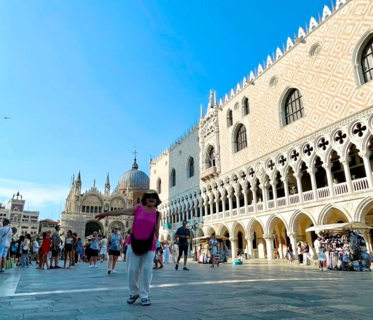 サン・マルコ広場(Piazza San Marco)にて