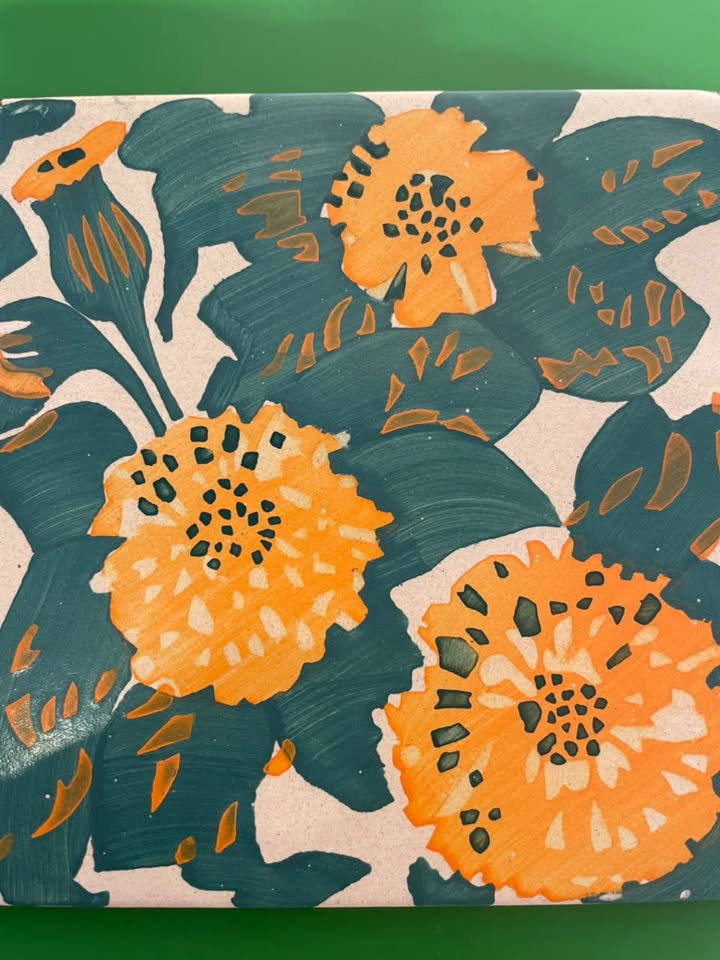 橙の花のタイル